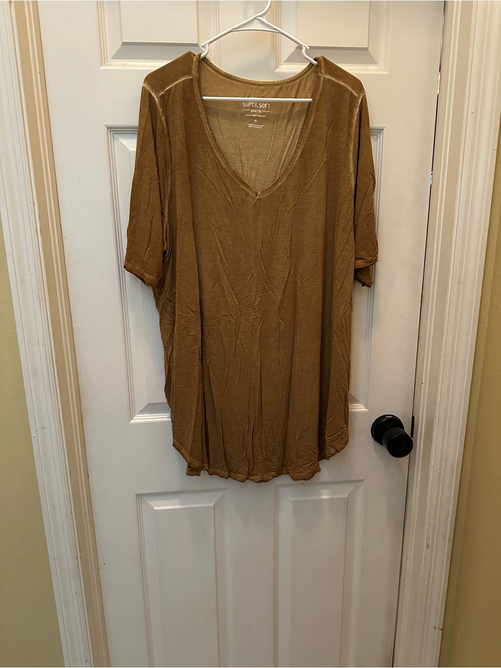 Women's V-Neck Tunic Top - Brown
